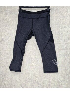 Womens Gray Capri Leggings With Reflective Dots